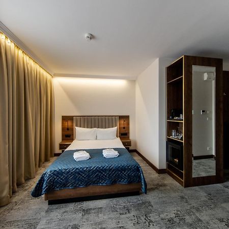 Bed and Breakfast Sleep&Fly Okecie Warsaw Airport Экстерьер фото