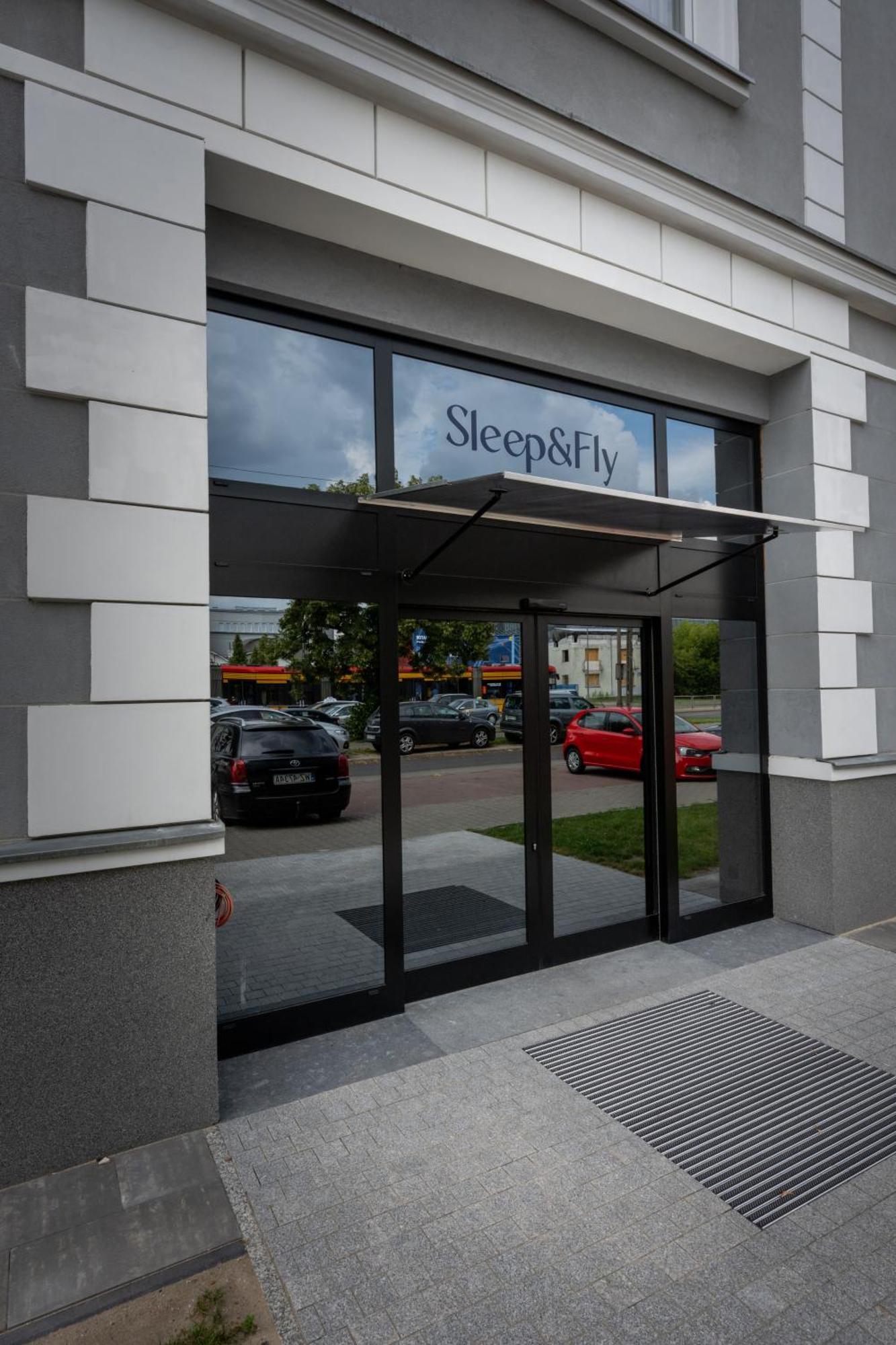 Bed and Breakfast Sleep&Fly Okecie Warsaw Airport Экстерьер фото
